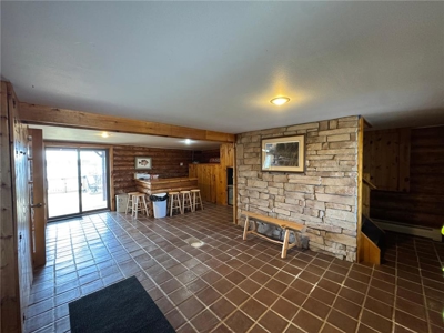 Lakeside Log Home Retreat on Private Lake 12 - image 2