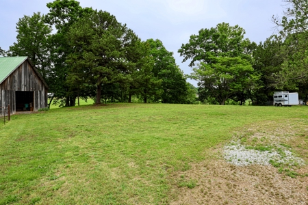 Ozarks Southfork River Country Home And Equine Farm For Sale - image 31