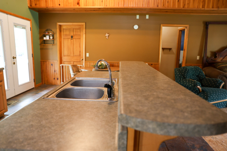 Ozarks Southfork River Country Home And Equine Farm For Sale - image 37