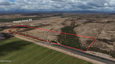 26 Acres of Commercial Land For Sale in Florence, Arizona - image 1