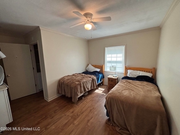 Listing 10