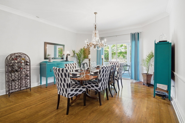 Historic Home for Sale at Auction in Bristol TN