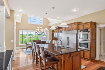 Refined 80-Acre Country Estate in Kingston, Missouri - image 10