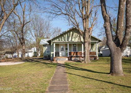 Updated Lamar Missouri Home in Town for Sale, Barton County MO - image 1