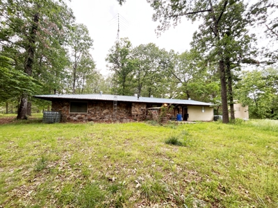 38+ Acre Country Retreat Near Hardy, AR – Home, Shop, Private - image 6