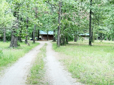 38+ Acre Country Retreat Near Hardy, AR – Home, Shop, Private - image 29