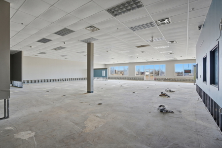 Commercial Property For Lease In Elk City, Oklahoma - image 28