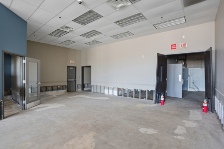 Commercial Property For Lease In Elk City, Oklahoma - image 29
