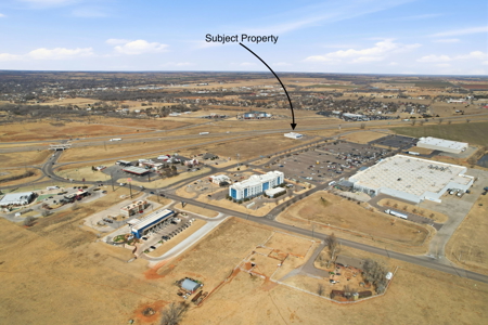 Commercial Property For Lease In Elk City, Oklahoma - image 4