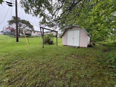 Woodsfield OH Ranch home on slab offering over 1700 square feet - image 12