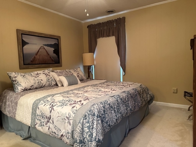 Kerr Lake Living at Seven Oaks Oasis! - image 22