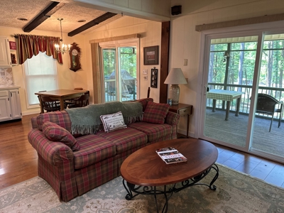 Kerr Lake Living at Seven Oaks Oasis! - image 17