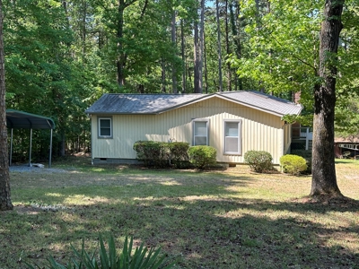 Kerr Lake Living at Seven Oaks Oasis! - image 11