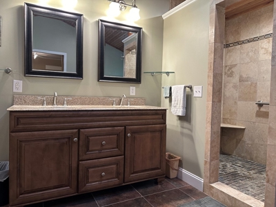 Kerr Lake Living at Seven Oaks Oasis! - image 23