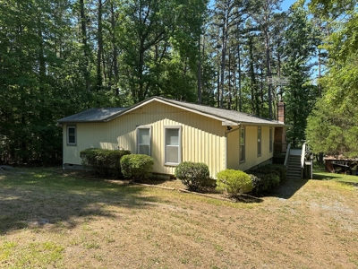 Kerr Lake Living at Seven Oaks Oasis! - image 41