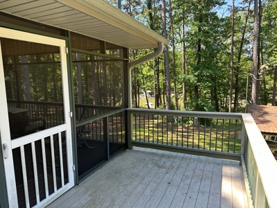 Kerr Lake Living at Seven Oaks Oasis! - image 25