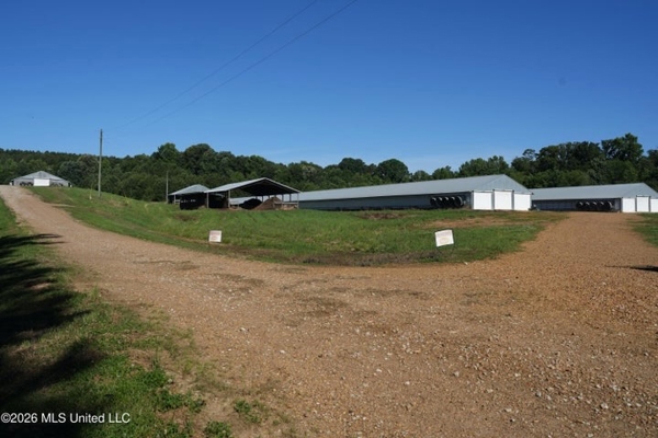 Carthage MS Turnkey 5-House Breeder Poultry Farm