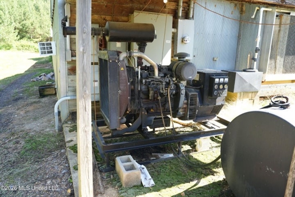 Carthage MS Turnkey 5-House Breeder Poultry Farm