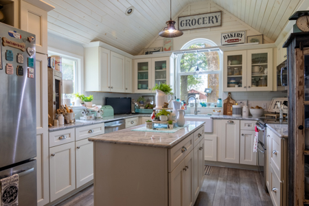 Multi Generational Living - 15+ Acres & Two Homes - Osborn Mo - image 12
