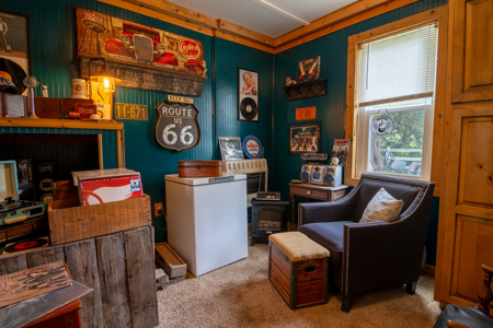 Multi Generational Living - 15+ Acres & Two Homes - Osborn Mo - image 17