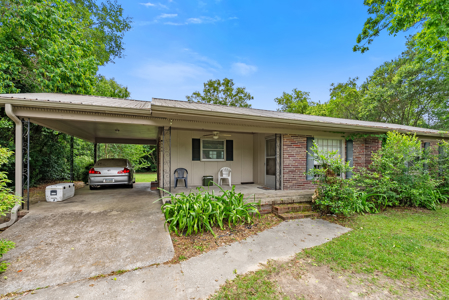 Charming 3 bed, 2 bath brick ranch offering 1,236 sq ft - image 4
