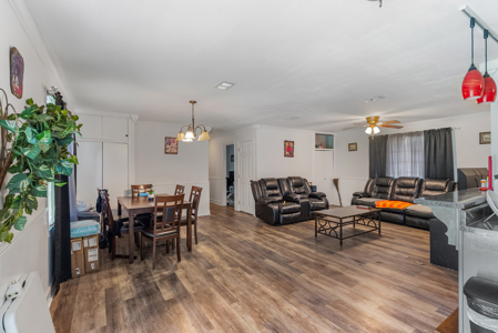 Charming 3 bed, 2 bath brick ranch offering 1,236 sq ft - image 12
