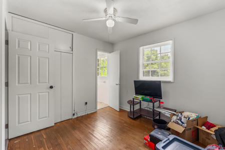 Charming 3 bed, 2 bath brick ranch offering 1,236 sq ft - image 17