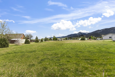 Country Home on Acreage For Sale in Livingston, Montana - image 5