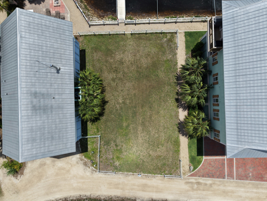 Vacant Lot and Boat Slip right on the Steinhatchee River