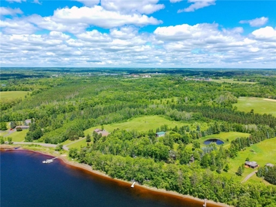 Year-Round Lake Home or Lake Cabin on Sand Lake with Acreage! - image 29