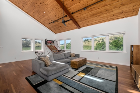 Winters, California Waterfront Acreage with 2 Homes for Sale - image 19