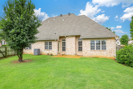 Spacious 5BD 3.5 BA Custom Home | 2,752 Sq Ft | Jackson TN 38305 - image 38