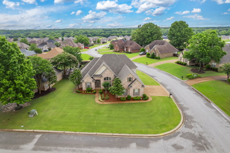 Spacious 5BD 3.5 BA Custom Home | 2,752 Sq Ft | Jackson TN 38305 - image 36