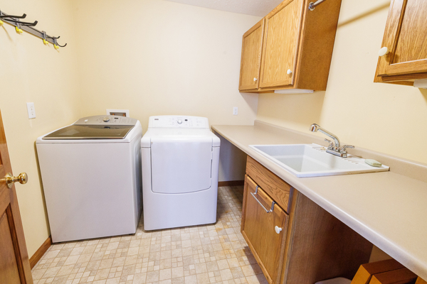 Beautiful Bloomington Indiana Home on 1.3± Acres
