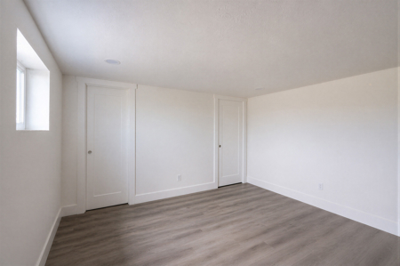 Fully remodeled country home with mountain views and an establish - image 22