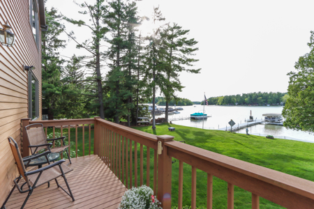 Waupaca Chain O' Lakes Home For Sale on Taylor Lake - image 15