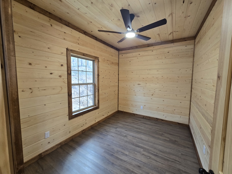 No Caption