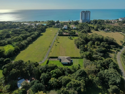 Spectacular Beach Home Near Buenaventura with Direct Beach Access - image 1