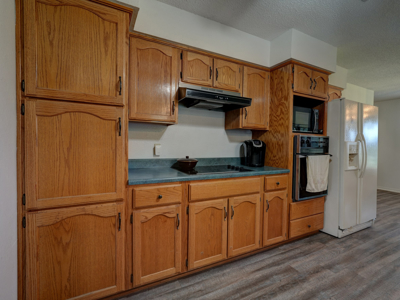 Stunning 15.01 Acre Horse Ranch for Sale in Wake Village, Texas - image 10