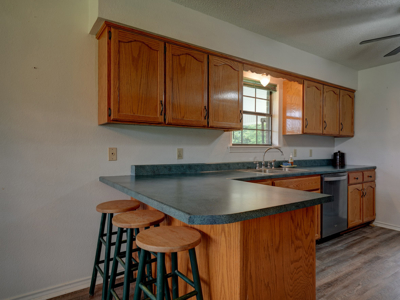 Stunning 15.01 Acre Horse Ranch for Sale in Wake Village, Texas - image 12