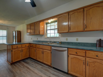 Stunning 15.01 Acre Horse Ranch for Sale in Wake Village, Texas - image 11