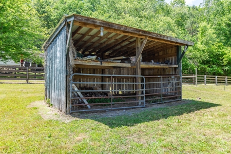 Country Home for Sale in Lewis County, Tennessee - image 36