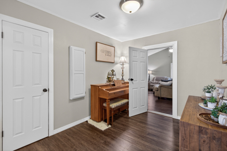 Locust Grove, Oklahoma Home in Town For Sale - image 24