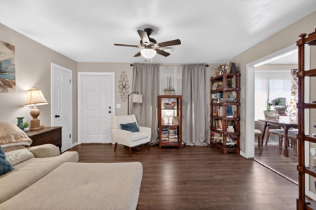 Locust Grove, Oklahoma Home in Town For Sale - image 7