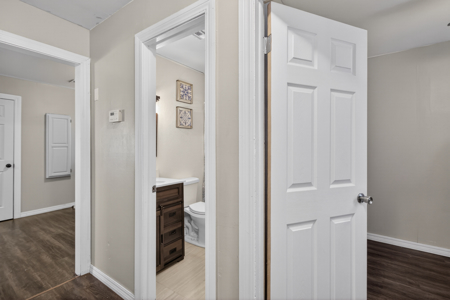 Locust Grove, Oklahoma Home in Town For Sale - image 32