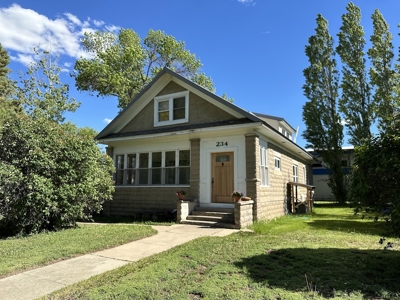 Historic Stone Home in Malta, Montana - image 1