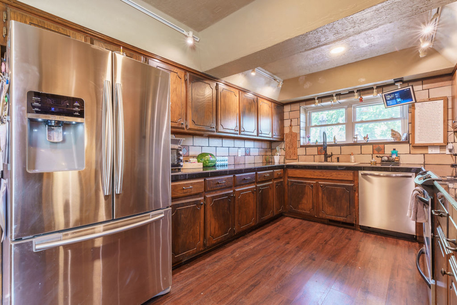 No Caption