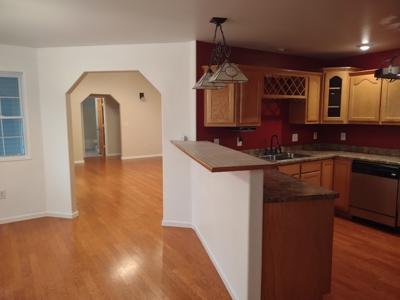 Large Country Home For Sale Near Crocker, Pulaski County Missouri - image 7