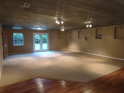 Large Country Home For Sale Near Crocker, Pulaski County Missouri - image 18