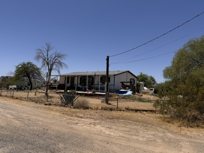 Salome AZ Mobile Home on 2.05 Acres 3 bedroom, 2 bath - image 2